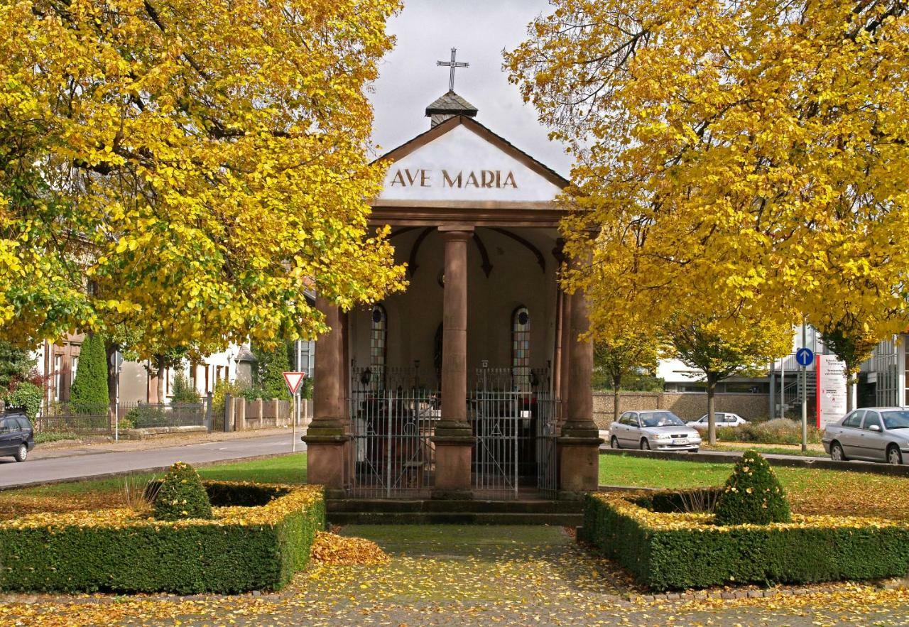 Ferienwohnung Am Gipsberg Merzig Exteriör bild